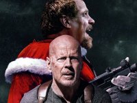 Detective Knight - Giorni di fuoco, la recensione: Bruce Willis in un action di Natale