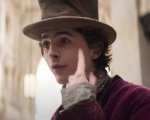 Wonka, il regista ha preso 23 chili mangiando cioccolato: 'È un miracolo che Chalamet sia rimasto così magro'
