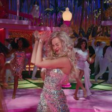Barbie: Margot Robbie in una scena