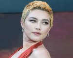 Florence Pugh svela il motivo per cui si è rasata i capelli e no, non ha a che fare con un ruolo
