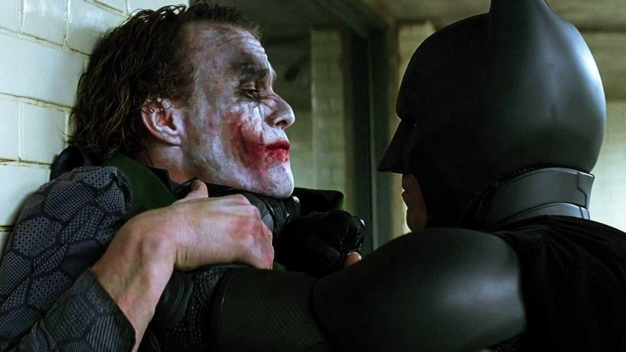 Il cavaliere oscuro, Christian Bale era scontento della sua performance: 'Heath Leadger è più interessante'