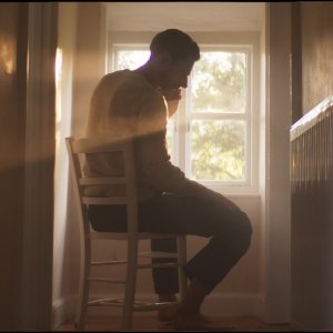 Older Gods: Rory Wilson in una scena