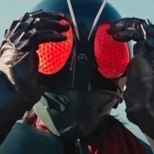 Shin Masked Rider: una sequenza del film