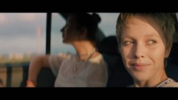 Noi Anni Luce - Trailer