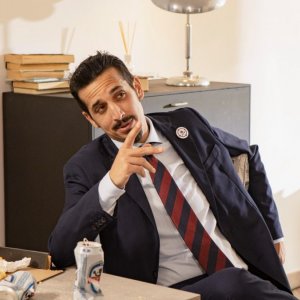 So tutto di te: Roberto Lipari in una scena