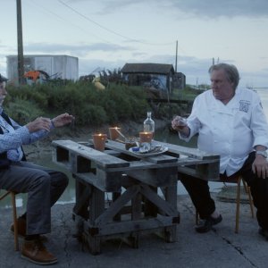 Il sapore della felicità: Pierre Richard e Gerard Depardieu in una scena