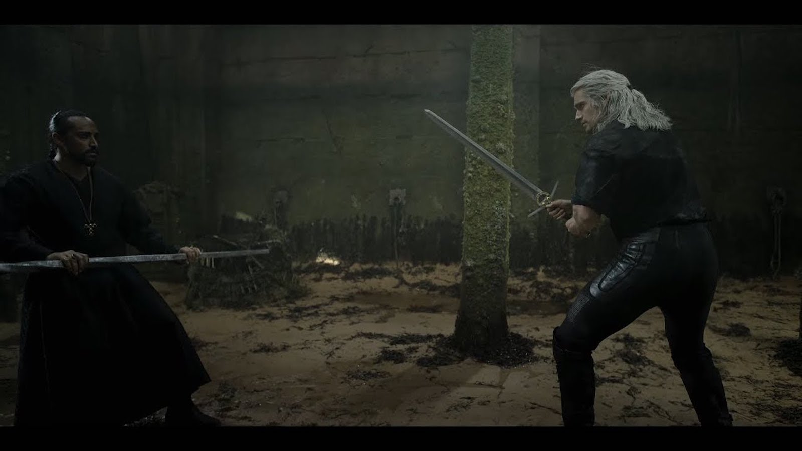 The Witcher: il duello tra Geralt e Vilgefortz nel dietro le quinte della Stagione 3