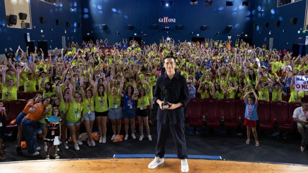 Giffoni 2023, Matteo Paolillo di Mare Fuori: 'Vorrei interpretare Spider man'