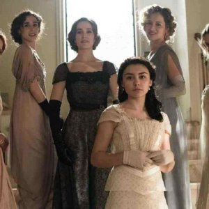 Sei sorelle: una foto promozionale del cast della soap spagnola