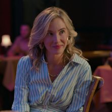 Il colore delle magnolie 3: Wynn Everett in una scena della serie Netflix