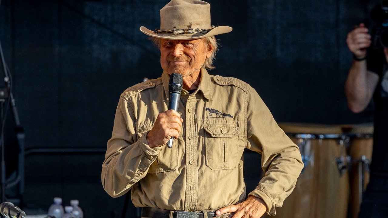 Spencerhill Festival, Terence Hill sul palco con la famiglia di Bud Spencer: 'Sto scrivendo un nuovo Western'