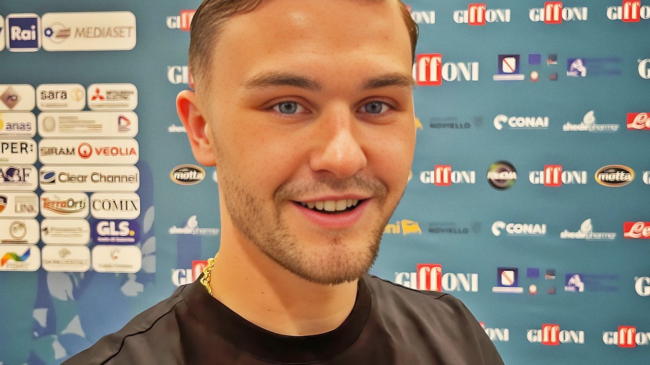 Artem a Giffoni 2023: 'Tutto ciò che è diverso spacca!'