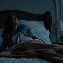 Riposo forzato: Melissa Barrera in una sequenza