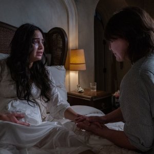 Riposo forzato: Melissa Barrera in una scena del film