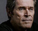 Povere creature!, Willem Dafoe è andato a scuola di pompe funebri: 'Non è un film normale'