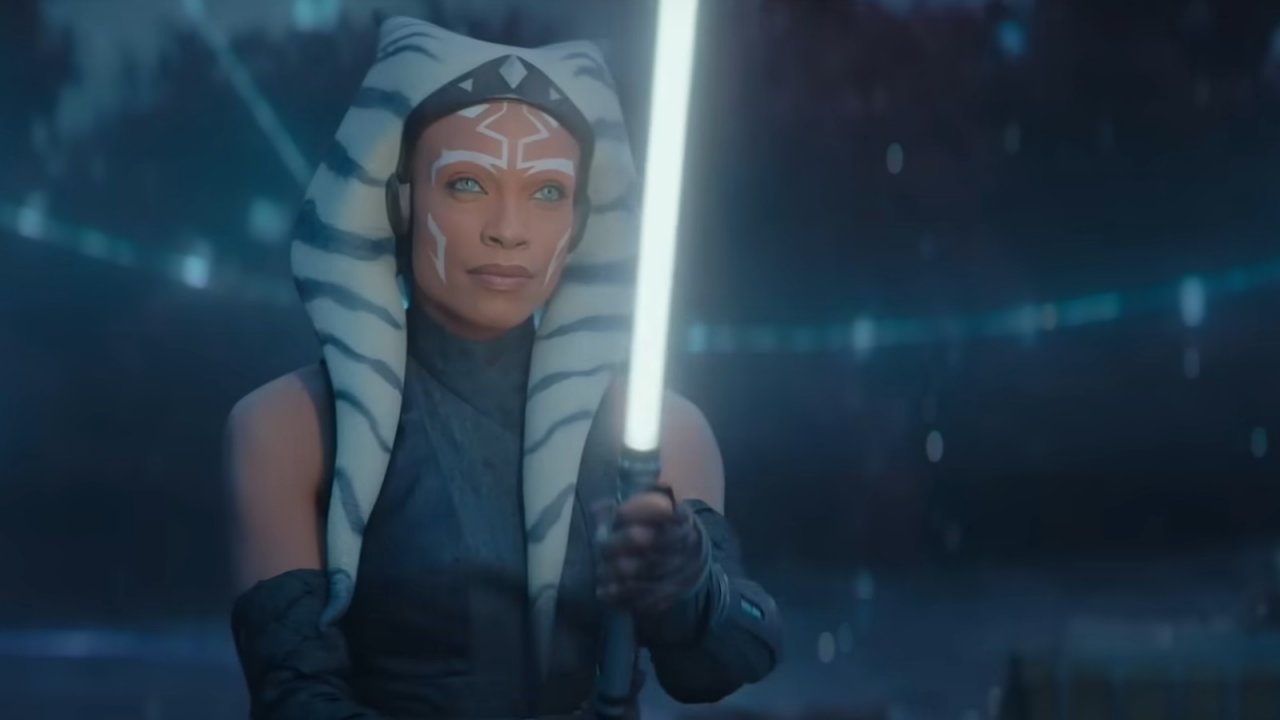 Ahsoka: un nuovo spot mostra la caccia agli Jedi ed epici duelli con le spade laser