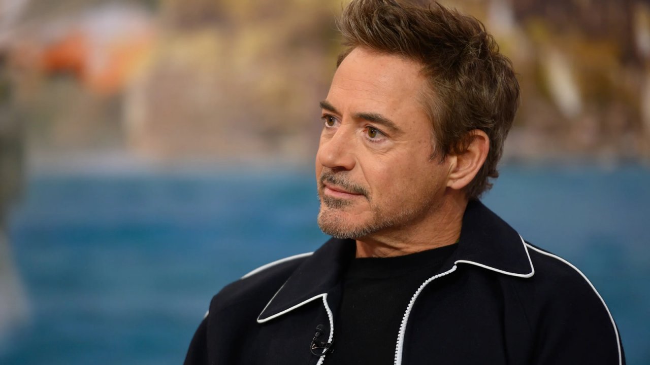 Robert Downey Jr. spiega perché sta lavorando al remake di un classico di Hitchcock: 'Possiamo farlo meglio'