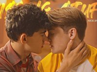 Heartstopper: il regista svela i segreti delle scene dei baci tra Charlie e Nick