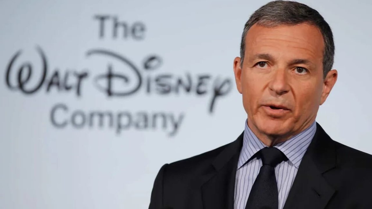 Apple compra Disney? La risposta di Bob Iger