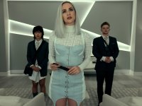 The Fall of the House of Usher: la data di uscita e le foto della nuova serie Netflix