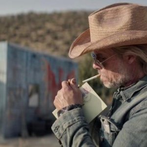 The Infernal Machine: Guy Pearce in una scena