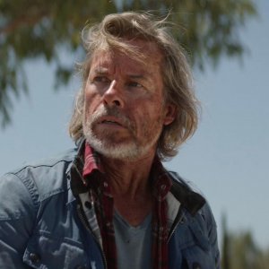 The Infernal Machine: Guy Pearce in una scena del film