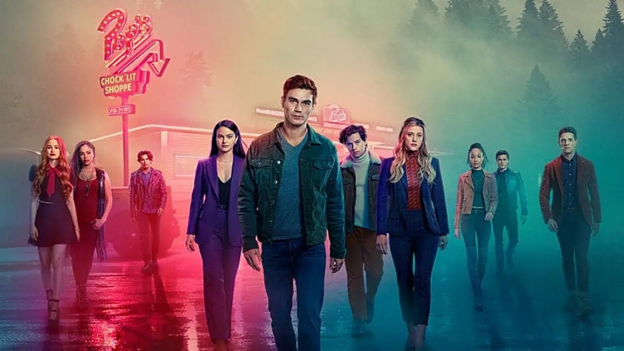 Riverdale: la trama dell'episodio finale rivela un colpo di scena legato alla timeline
