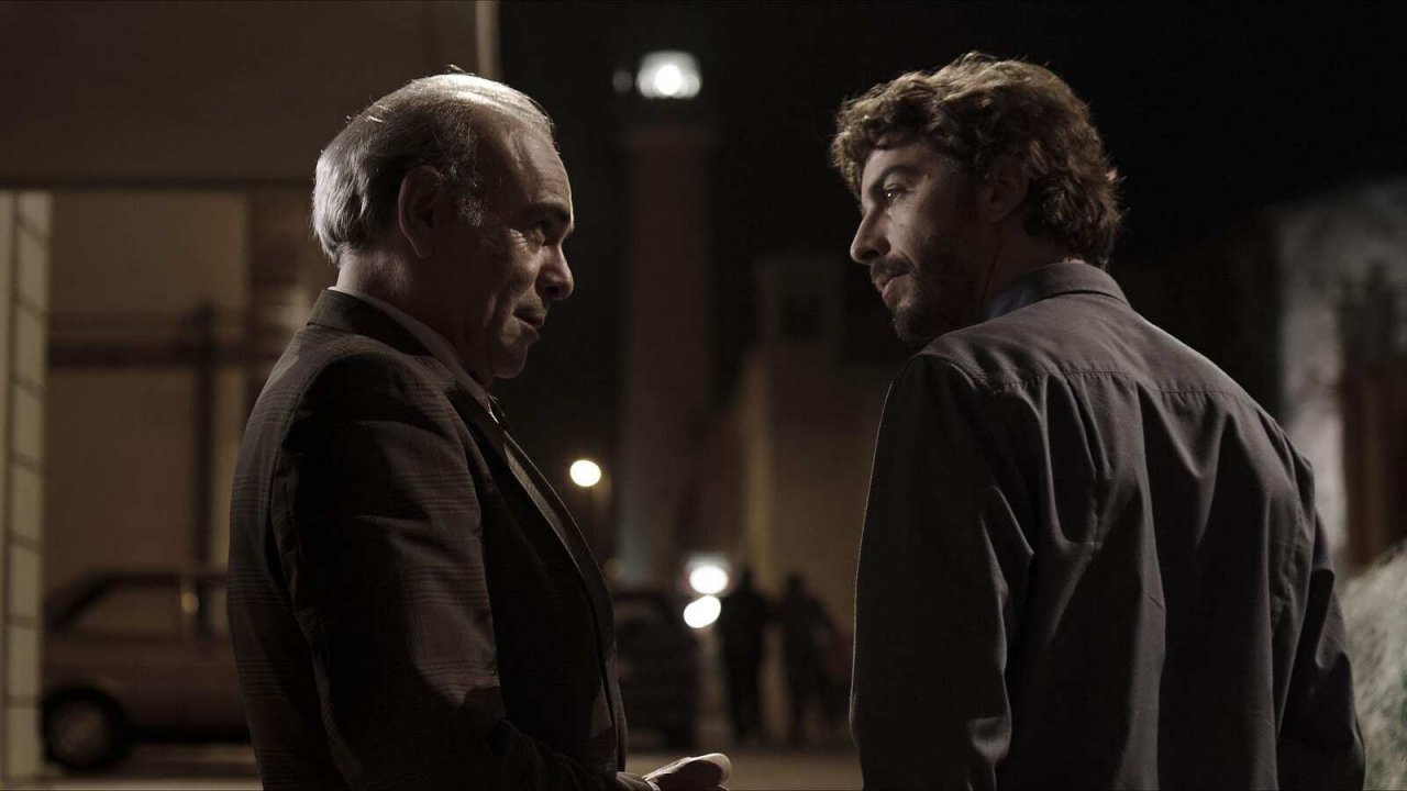 Il giovane Montalbano 2: trama e cast di L'uomo che andava appresso ai funerali, stasera su Rai1 in replica