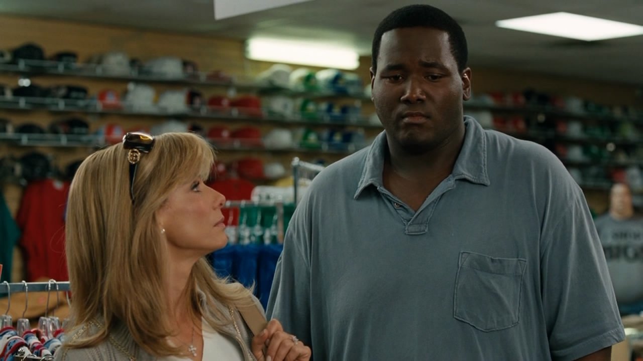 The Blind Side, Michael Oher fa causa ai 'genitori adottivi': 'Mi hanno sfruttato economicamente'