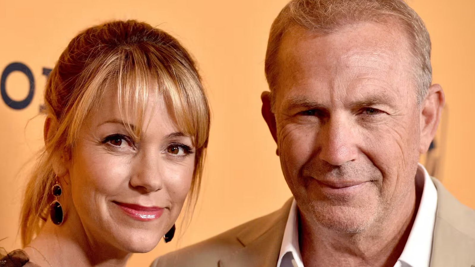 Kevin Costner accusa l'ex moglie di 'fare giochetti della peggior specie'