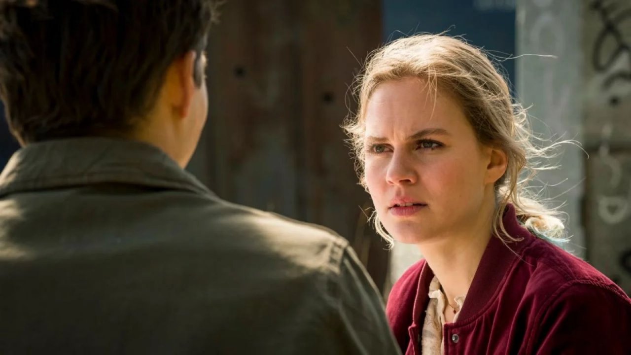 Ascolti TV di mercoledì 16 agosto: Hello Again contro Il professore e il pazzo