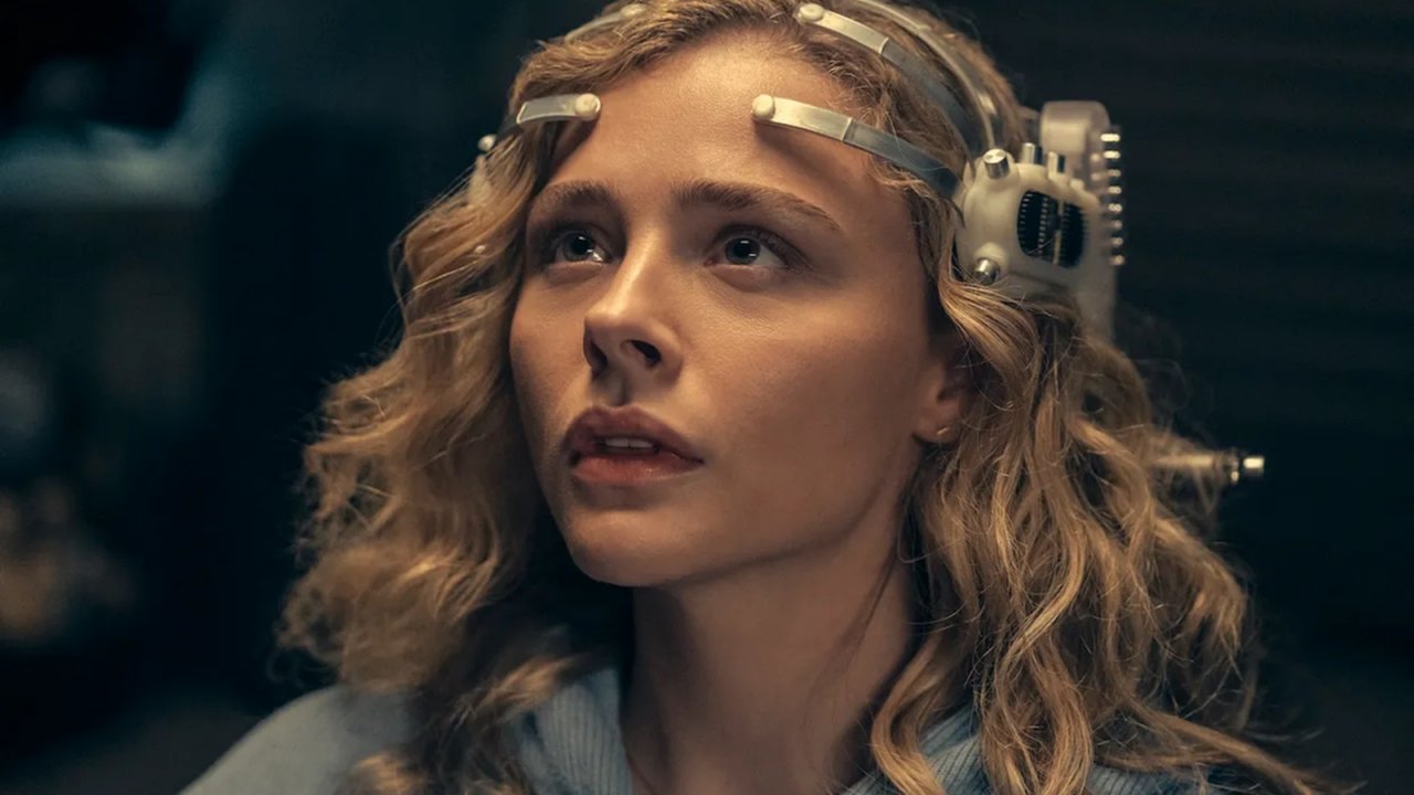 Inverso - The Peripheral e A League Of Their Own cancellate nonostante l'ordine della stagione 2