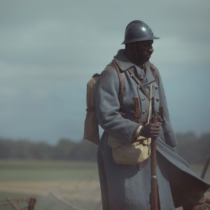 Io sono tuo padre: Omar Sy in una scena