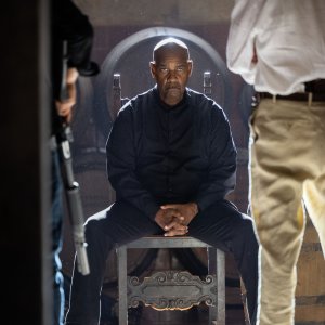 The Equalizer 3: Senza tregua - Denzel Washington in una scena