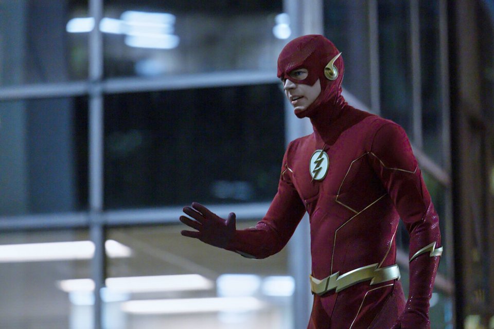 The Flash 9X13 Series Finale Grant Gustin