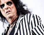 Alice Cooper: 'Il transgenderismo è un pericolo per donne e bambini, ha raggiunto l'assurdo'