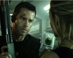 Lockout stasera su Rai 4: trama e cast del thriller di fantascienza prodotto da Luc Besson