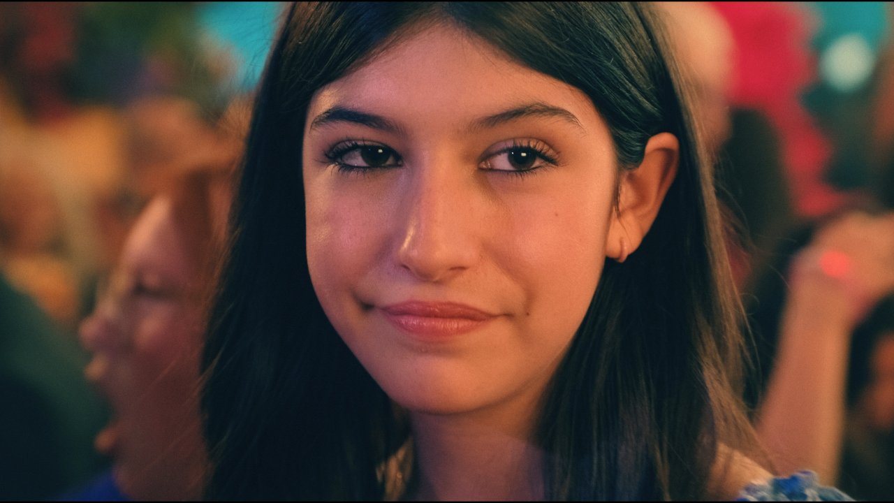 Non sei invitata al mio Bat Mitzvah, i Sandler al completo nel film: la regista: 'Una chimica naturale'