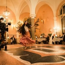 Povere creature!: una foto dal set