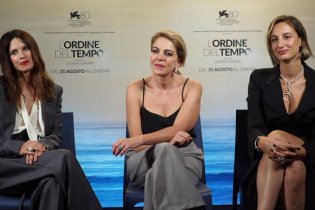 L'ordine Del Tempo: intervista a Valentina Cervi, Claudia Gerini, Francesca Inaudi