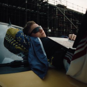 Una sterminata domenica: una scena