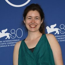 Explantion for Everything: Rebeka Hathazi durante il photocall della Mostra d'Arte Cinematografica di Venezia 80