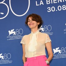 Adagio: Silvia Salvatori durante il photocall della Mostra d'Arte Cinematografica di Venezia 80