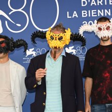 Aggro Dr1ft: il cast durante il photocall della Mostra d'Arte Cinematografica di Venezia 80