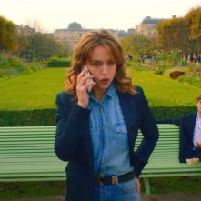 Coup de chance: Lou De Laage in una scena