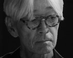 Venezia 2023 rende omaggio a Ryuichi Sakamoto, in concorso i film di Agnieszka Holland e Pietro Castellitto