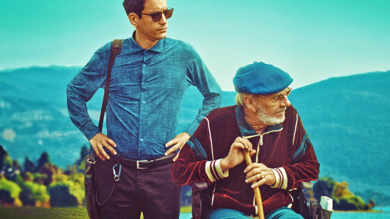 Il più bel secolo della mia vita, recensione: la strana coppia Castellitto-Lundini funziona