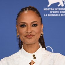 Origin: la regista Ava DuVernay durante il photocall della Mostra d'Arte Cinematografica di Venezia 80