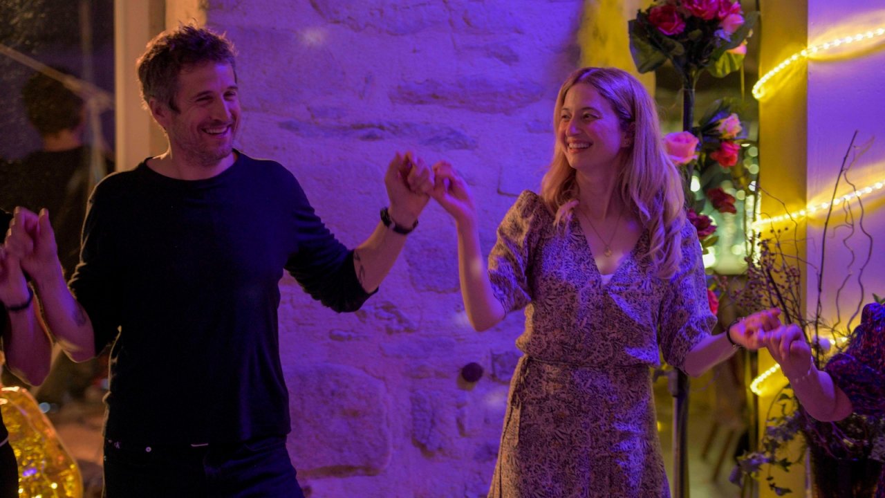 Hors-Saison, la recensione: Stéphane Brizé tra amori, scelte e demoni personali