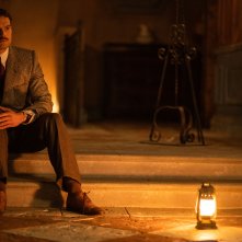 Assassinio a Venezia: Jamie Dornan in una scena del film